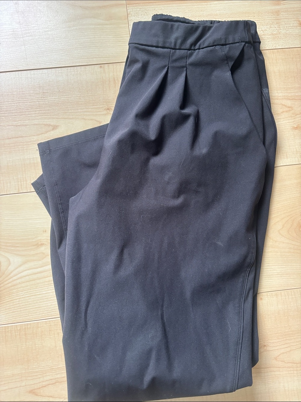 lululemon athletica Black Women's Pleated Waist Trousers
